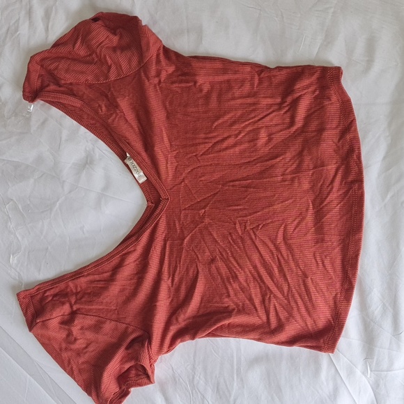 Bozzolo Tops - Crop top orange NWT SIZe Medium